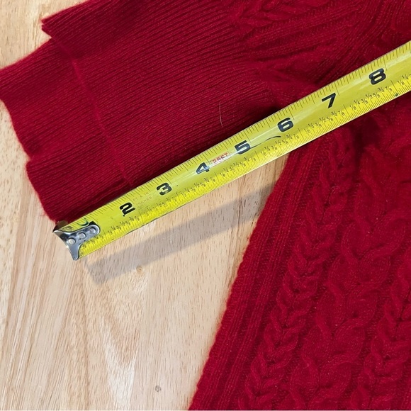 Vertical Design Red 100% Cashmere Cardigan Sweater Size Medium With Buttons - Picture 14 of 15